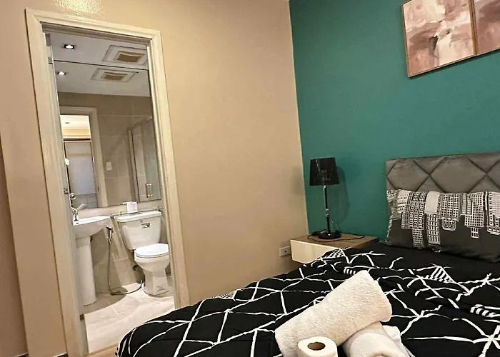 Hostel The Gramercy Residences *